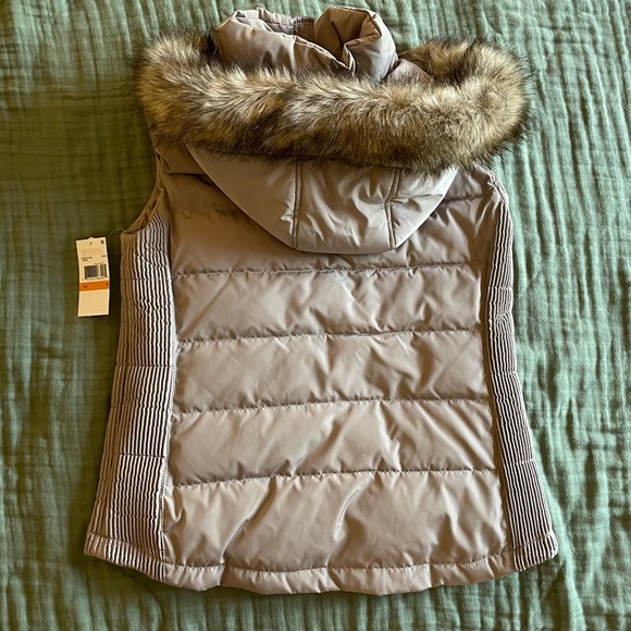 Michael by Michael Kors Down Vest - Picture 3 of 5